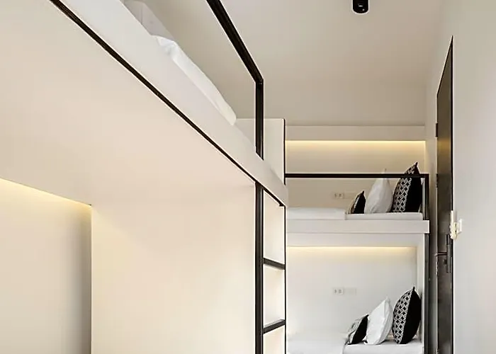 بيت شباب Casa Blanca Dusit